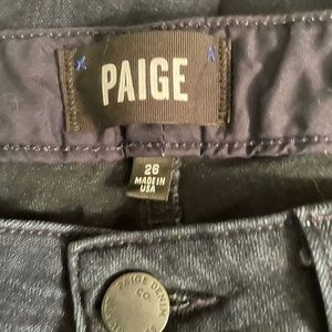 Paige: Skyline Skinny Jean